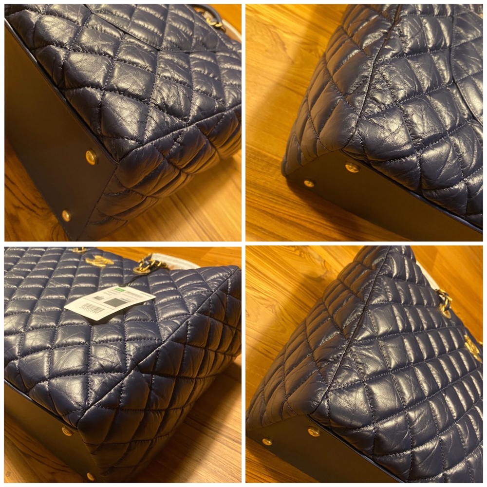🚫SOLD🚫 BNWT Chanel Large Shopping Tote Navy GHW - Picture 6 of 10